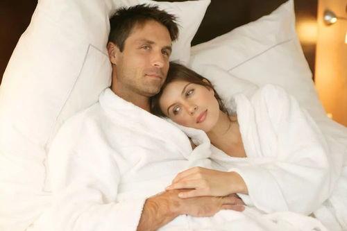 国产夫妻性爱自拍,国产夫妻性爱自拍揭秘  第3张