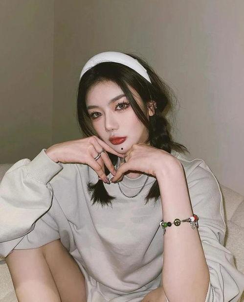 国产御姐,魅力与智慧的完美融合  第3张