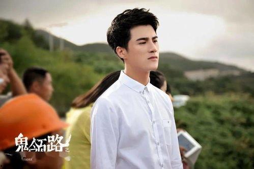 午夜国产福利片,揭秘国产福利片背后的故事与影响